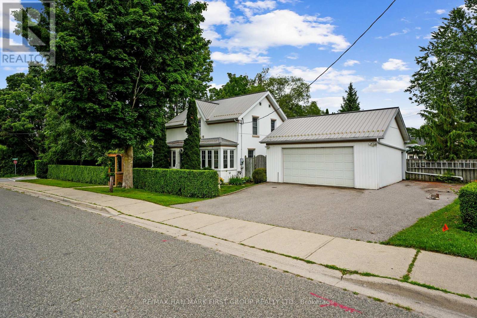 34 CROFT STREET - 2