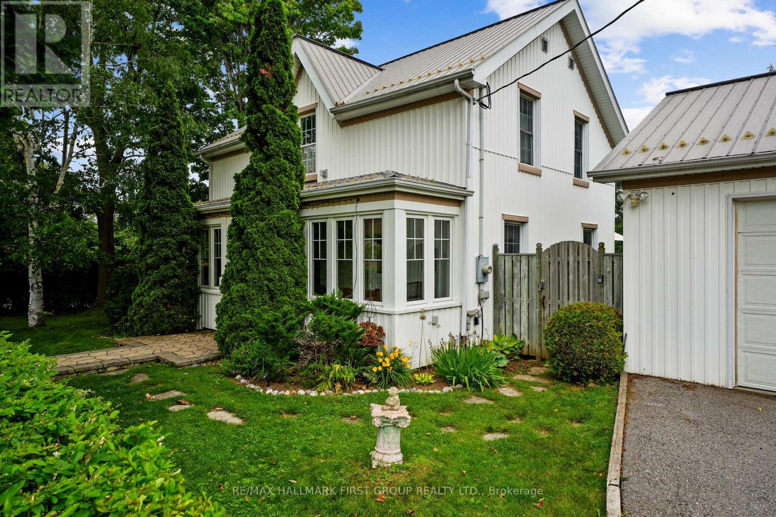 34 CROFT STREET - 4