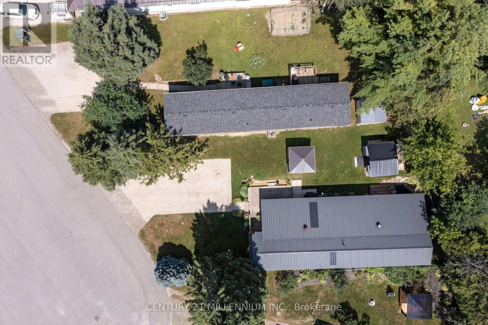 7 LAUREL LANE - Image 31