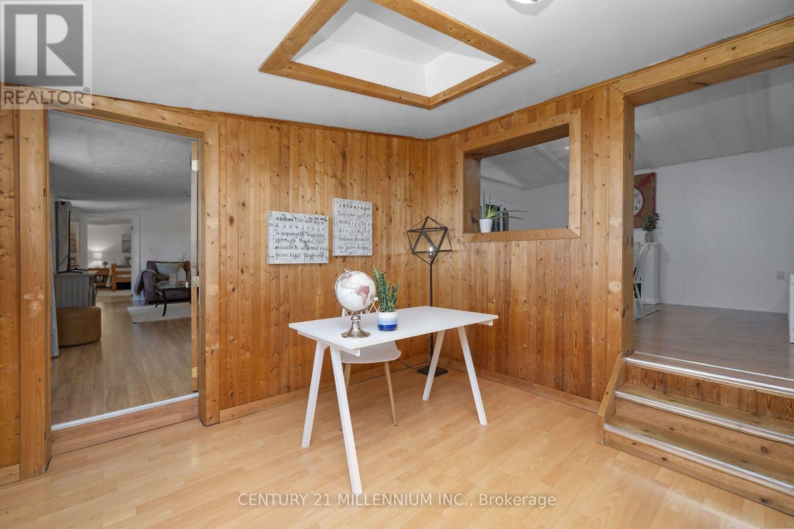 7 LAUREL LANE - Image 6