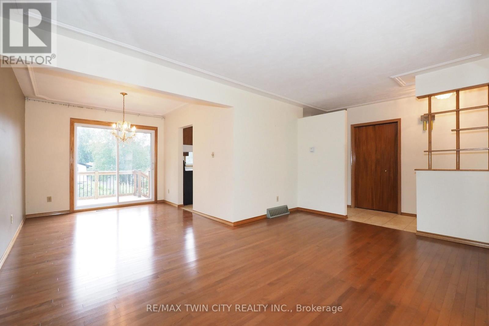 401 FOREST HILL DRIVE - Image 19