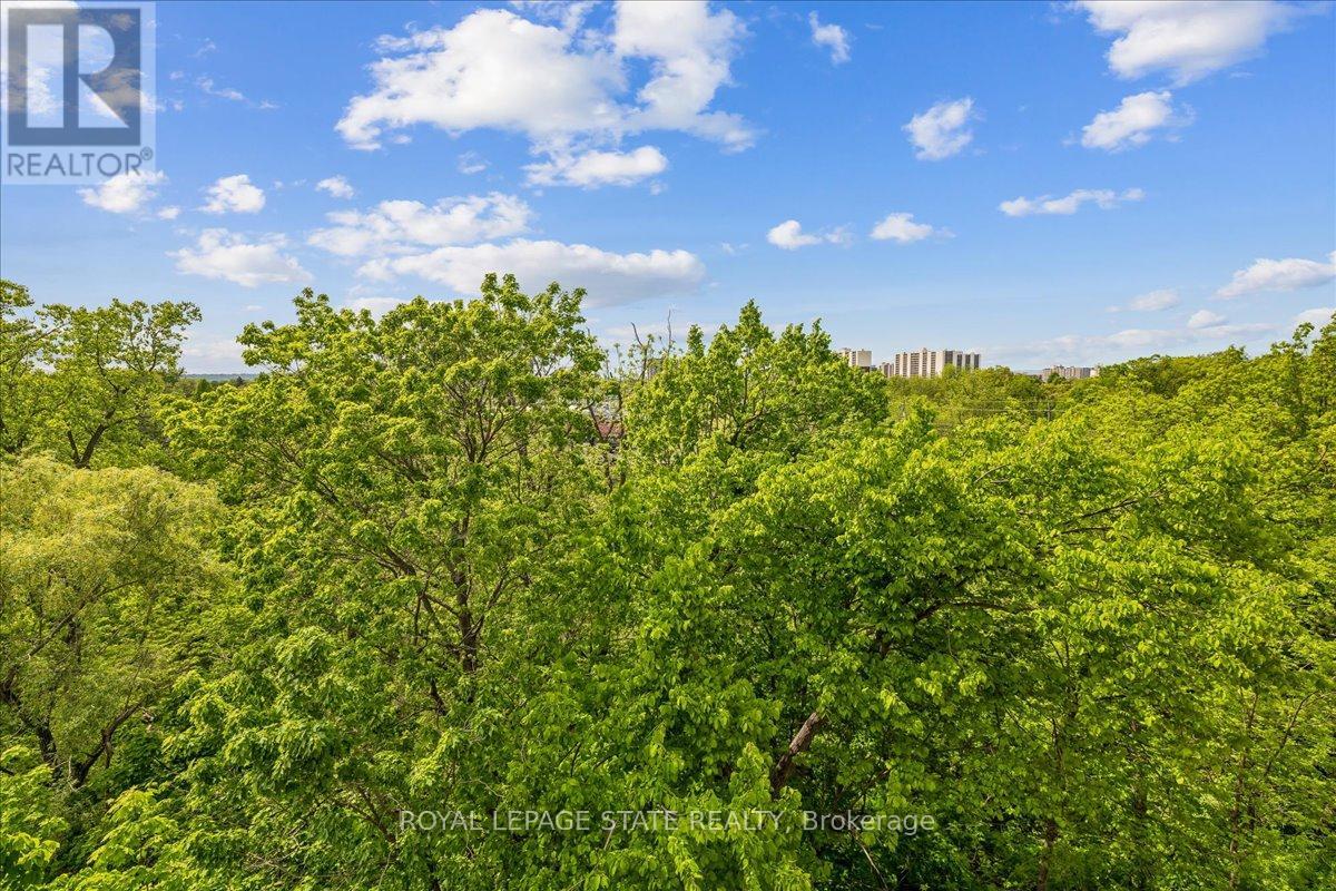 #605 966 QUEENSTON ROAD - 24