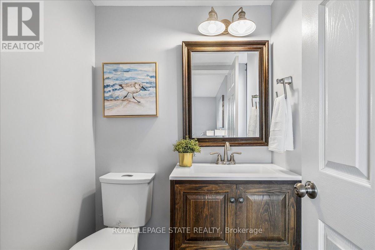 #605 966 QUEENSTON ROAD - 36