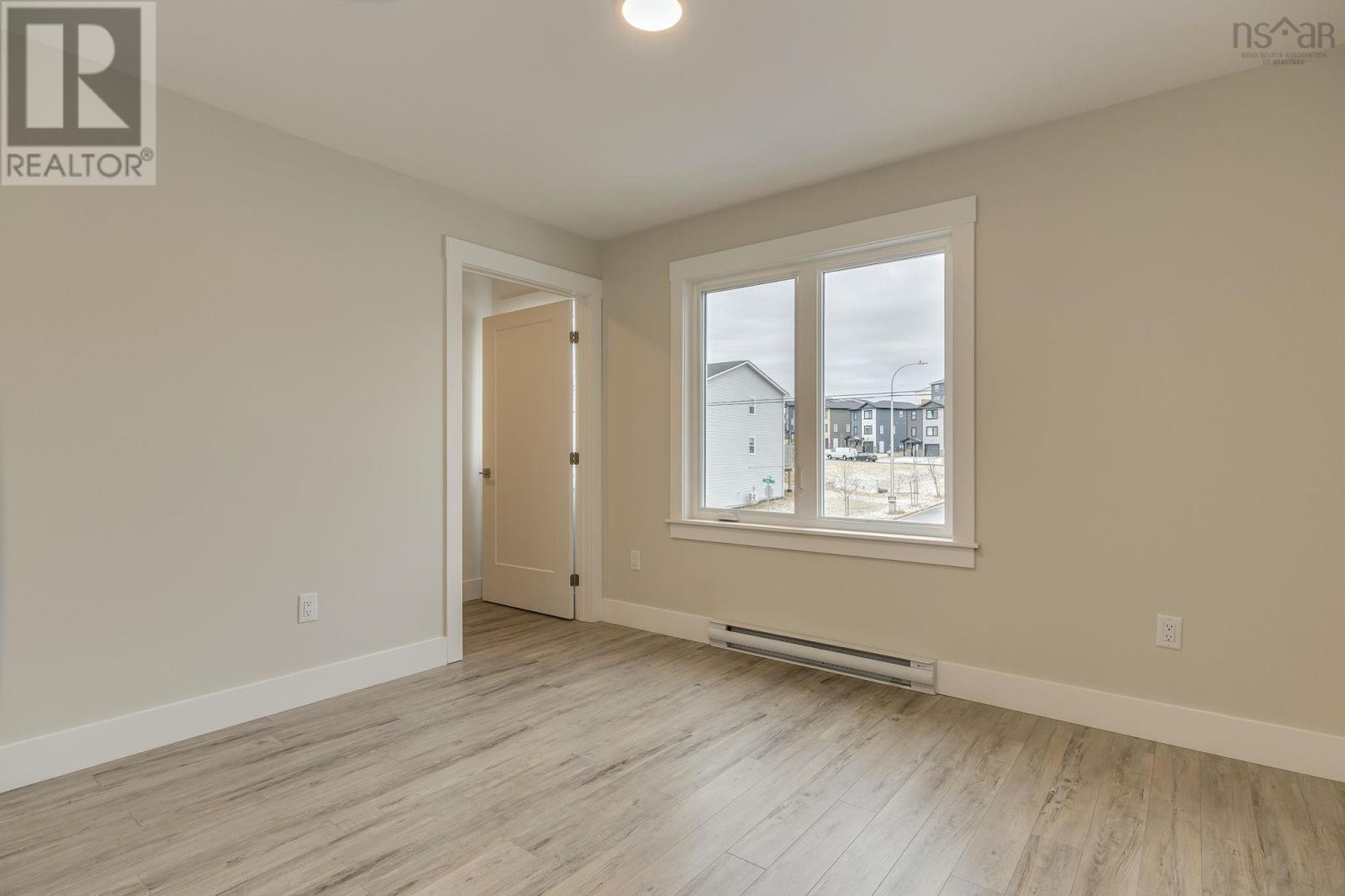 #2039 119 Flatrock Crescent - 33
