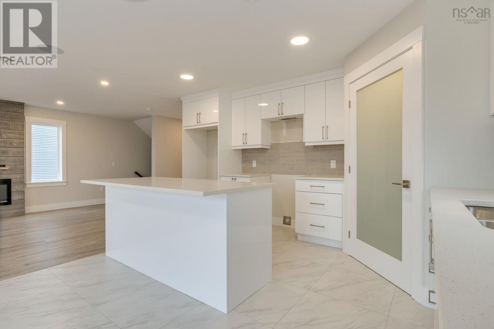 #2039 119 Flatrock Crescent - 19