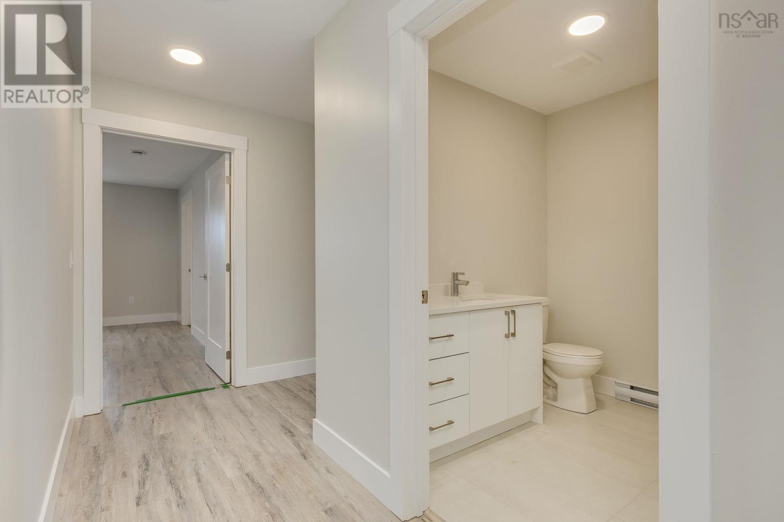 #2039 119 Flatrock Crescent - 29