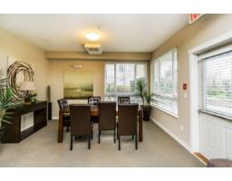 202 14960 102a Avenue, Surrey, BC V3R6A3 Photo 10