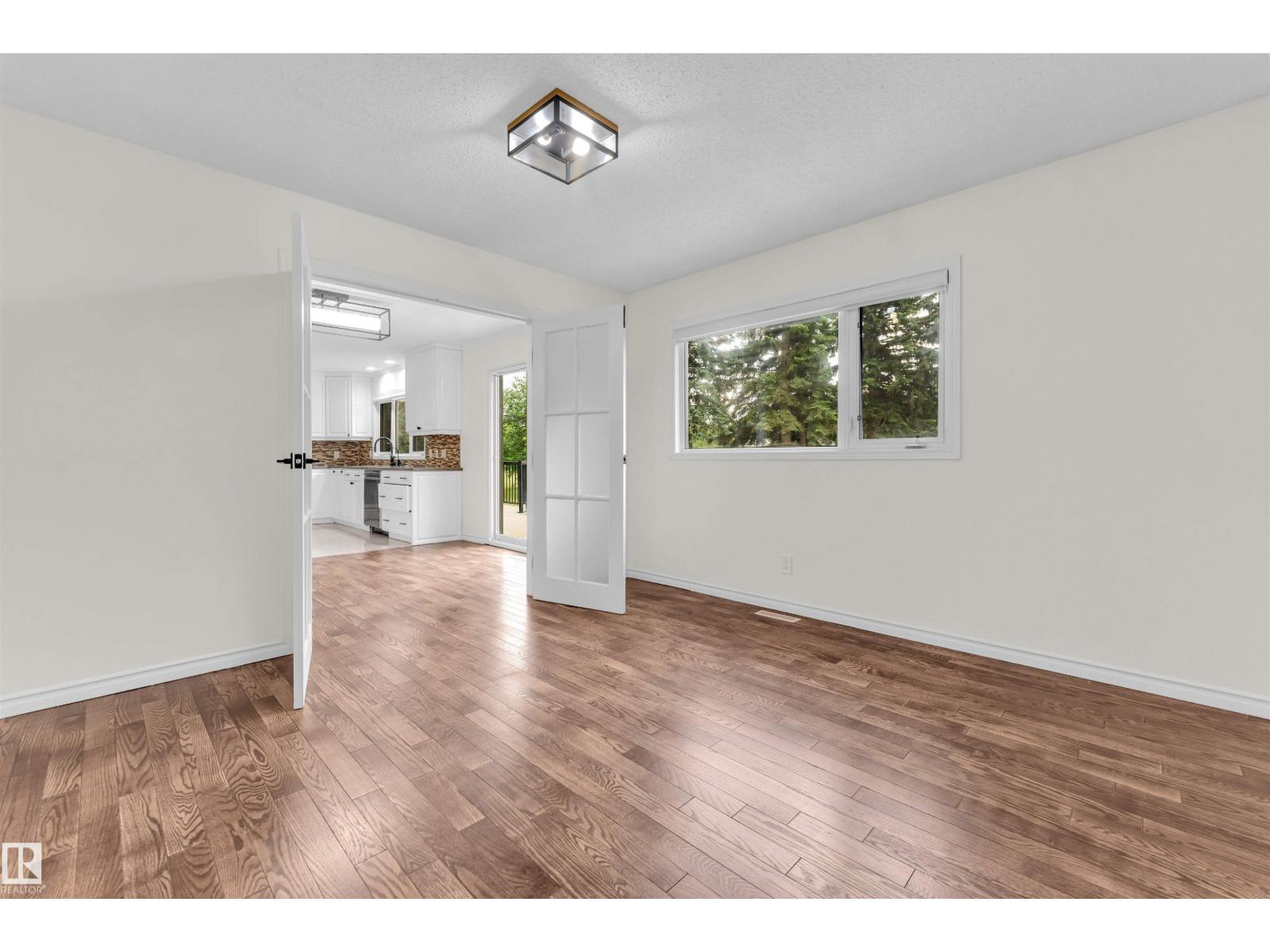 #37 51528 RGE ROAD 262 — photo 57