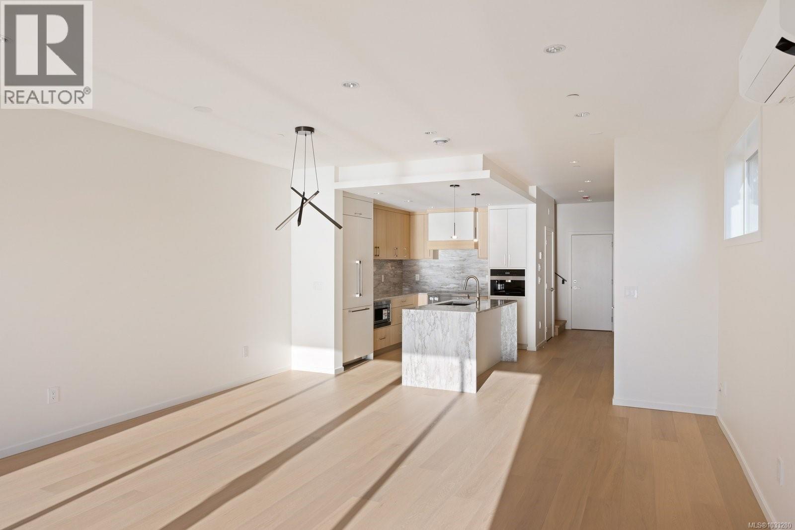 #2 10393 Allbay Rd - Image 12