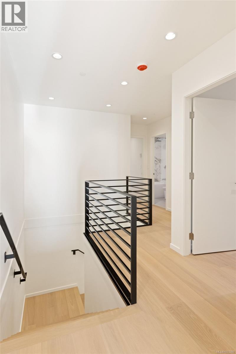 #2 10393 Allbay Rd - 14