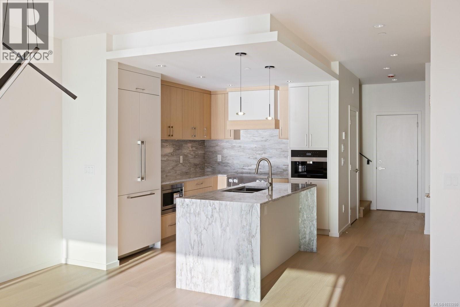#2 10393 Allbay Rd - 6