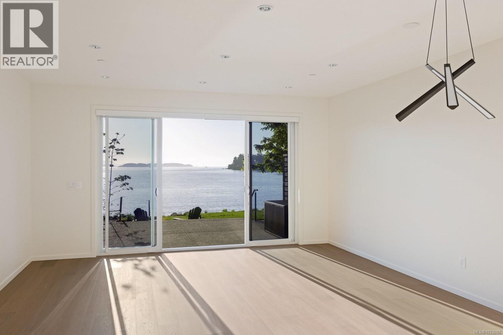 #2 10393 Allbay Rd - Image 13