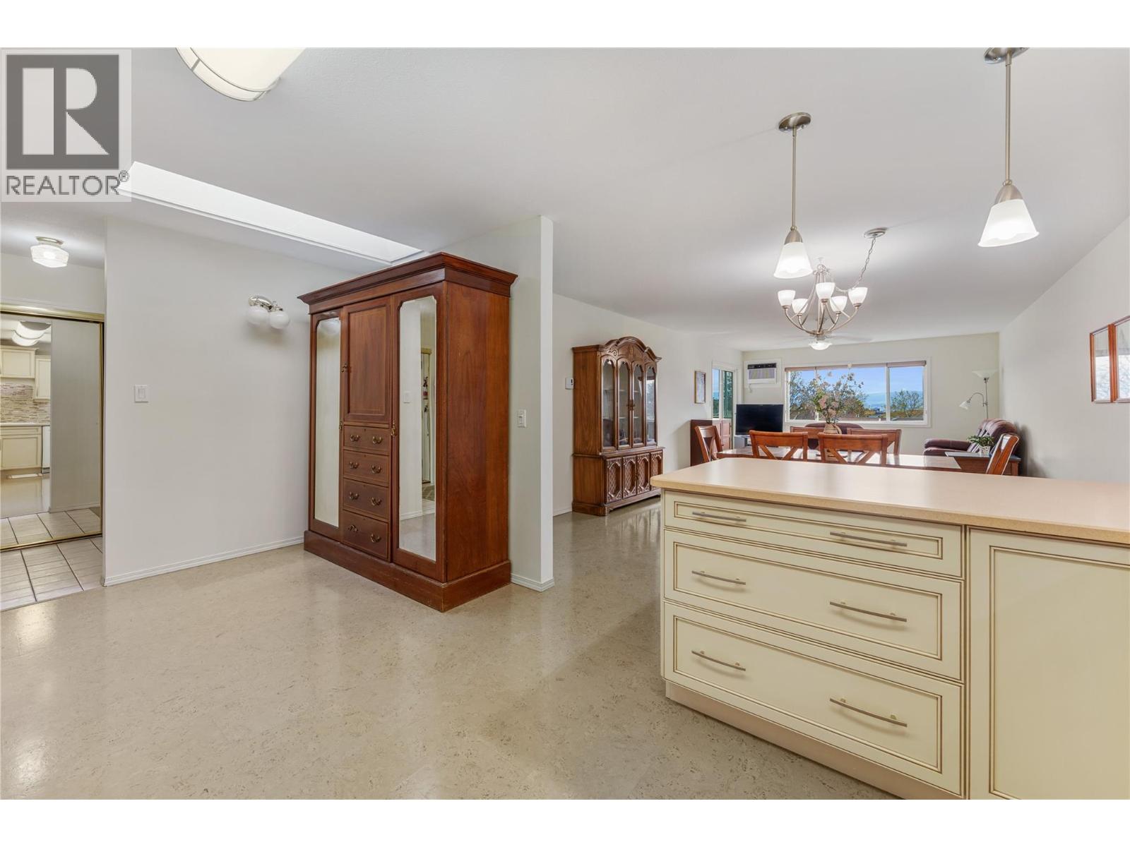 #310 2477 Ingram Road - 6