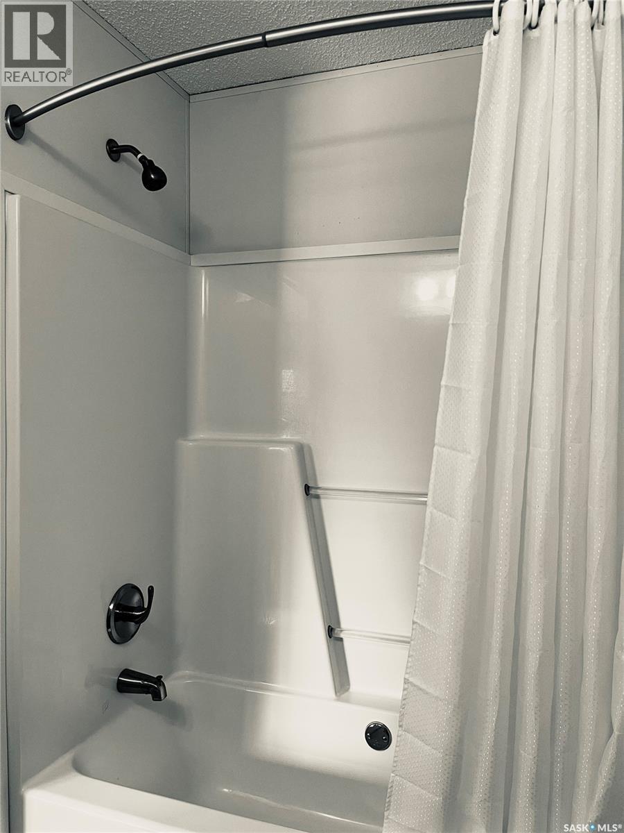 218 4th STREET N - 20