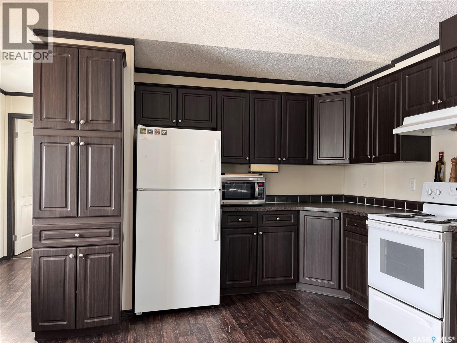 218 4th STREET N - 12