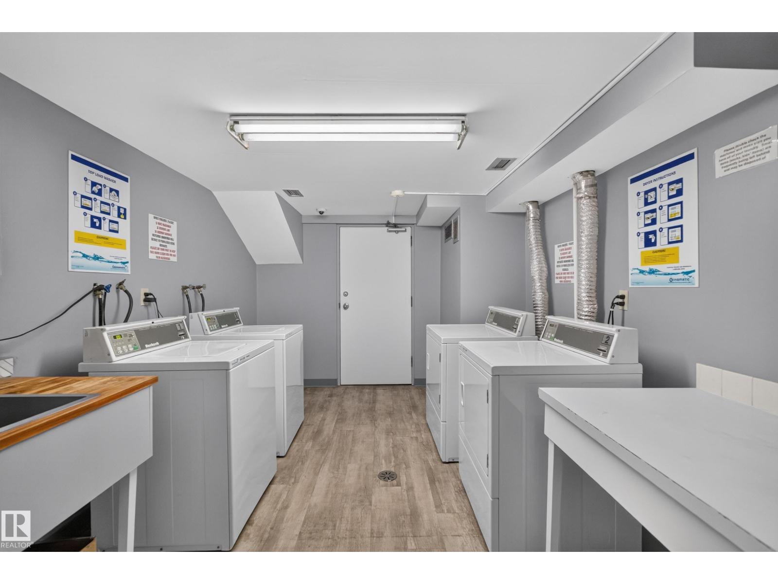 #103 7805 159 ST NW - 33