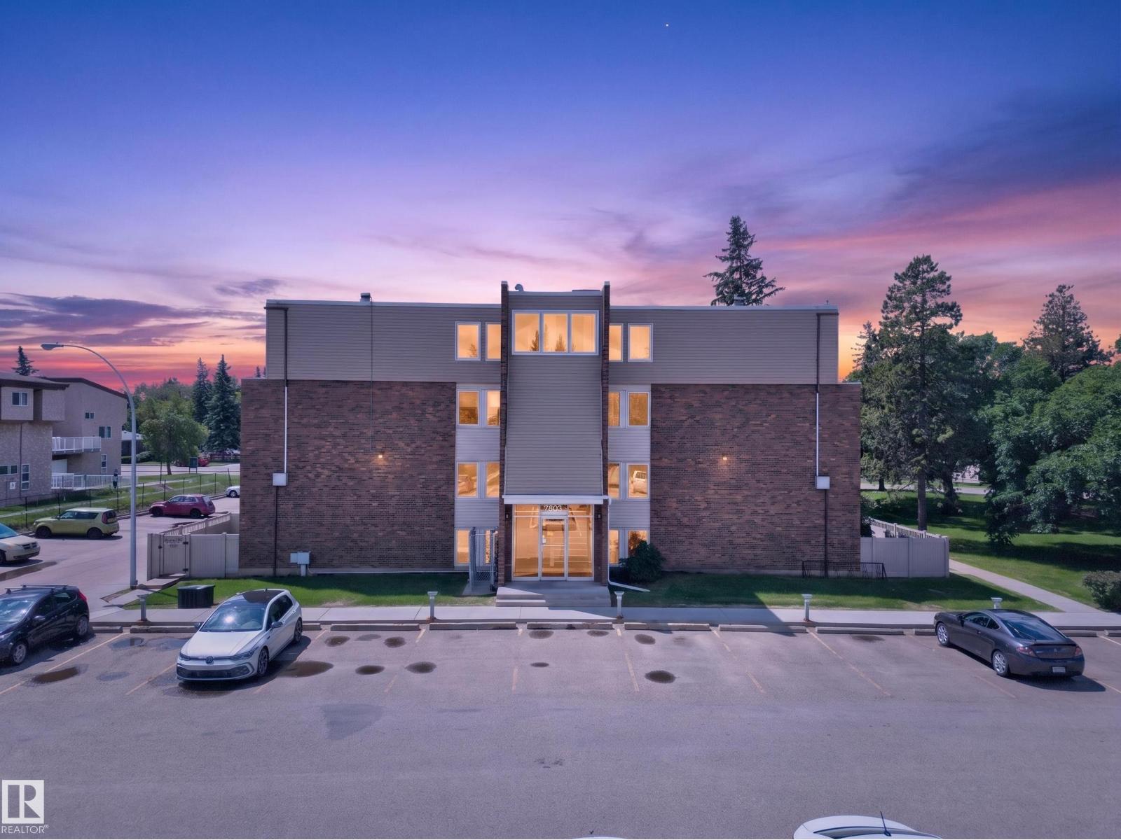 #103 7805 159 ST NW - 1