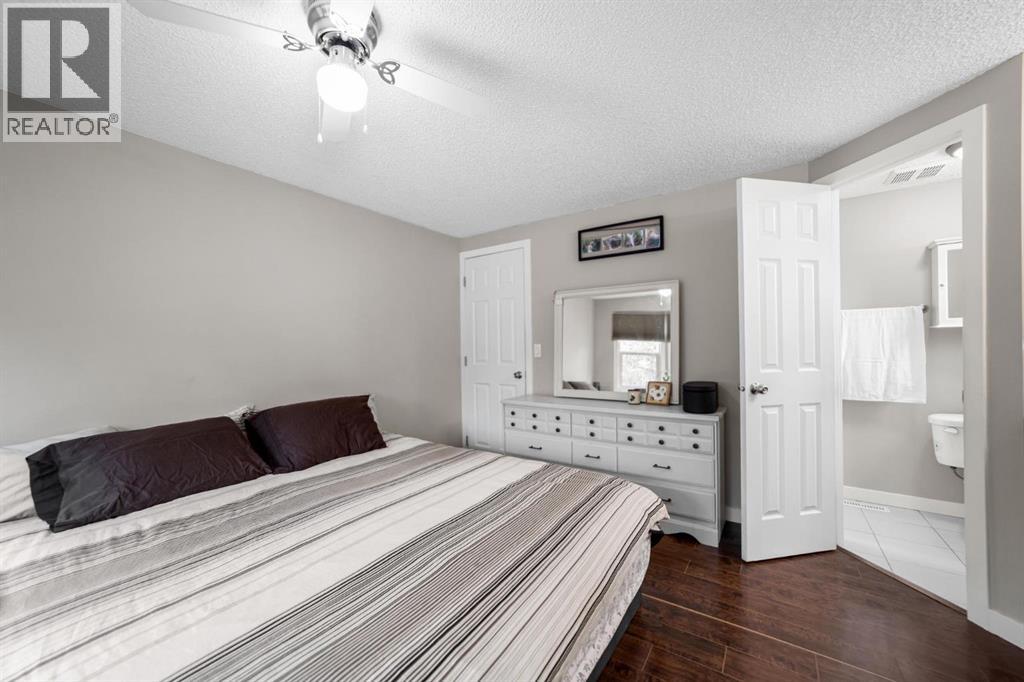 4906 55 Avenue - 15