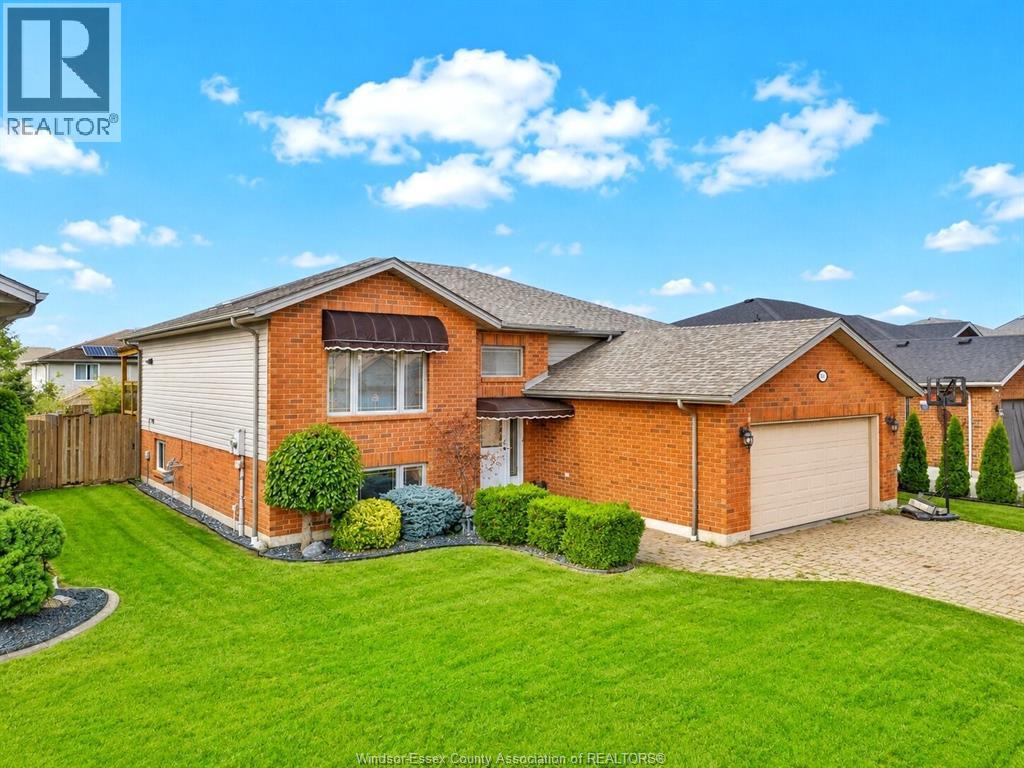 890 SOUTHWOOD DRIVE - 3