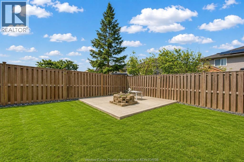 890 SOUTHWOOD DRIVE - 42