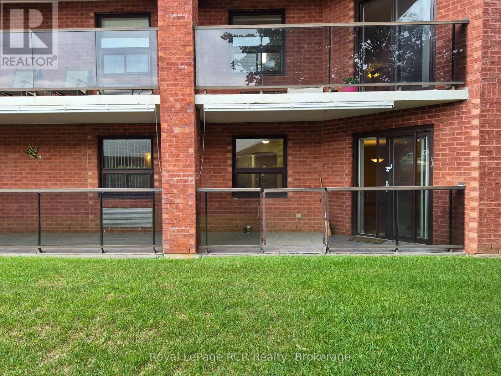 #102 536 11TH AVENUE - 26