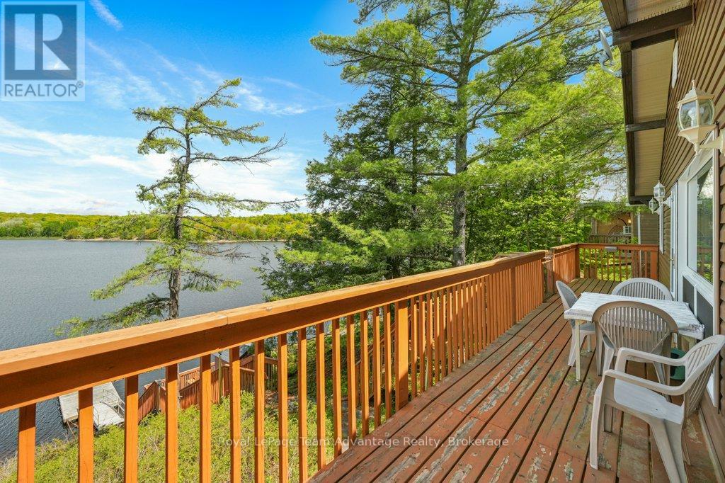 47 RIDGEWAY DRIVE - 11