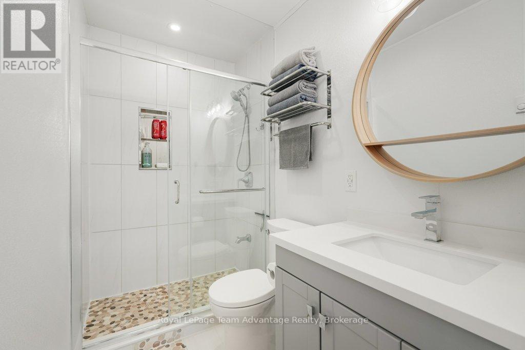 47 RIDGEWAY DRIVE - 18