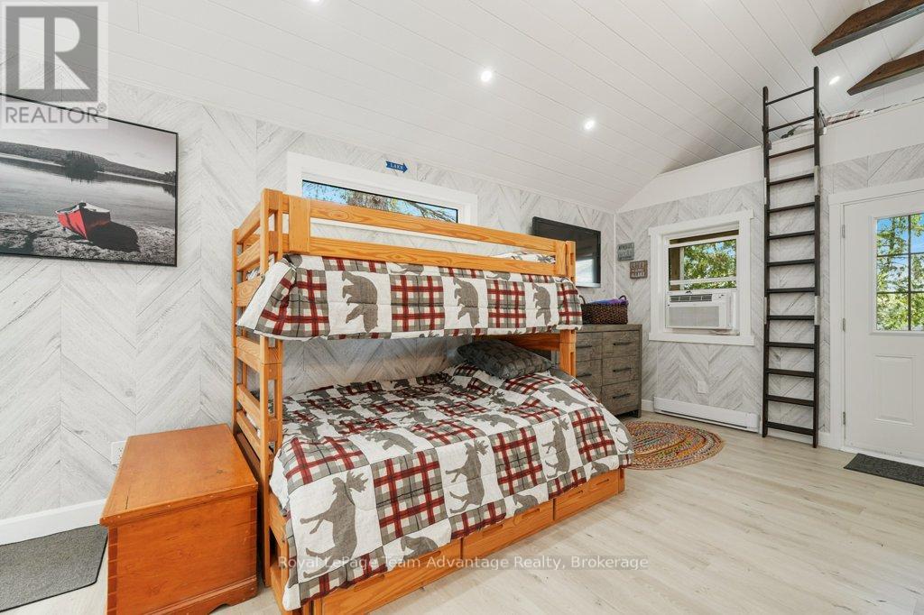 47 RIDGEWAY DRIVE - 19