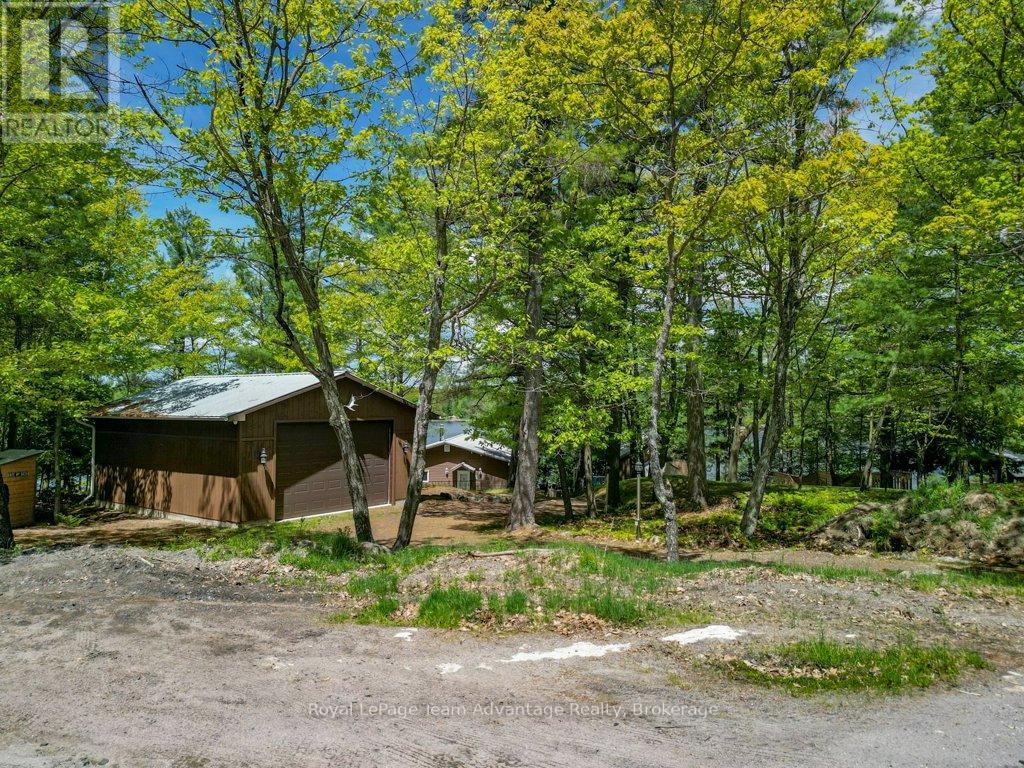 47 RIDGEWAY DRIVE - 36