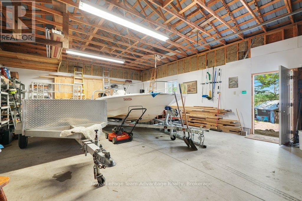 47 RIDGEWAY DRIVE - 39