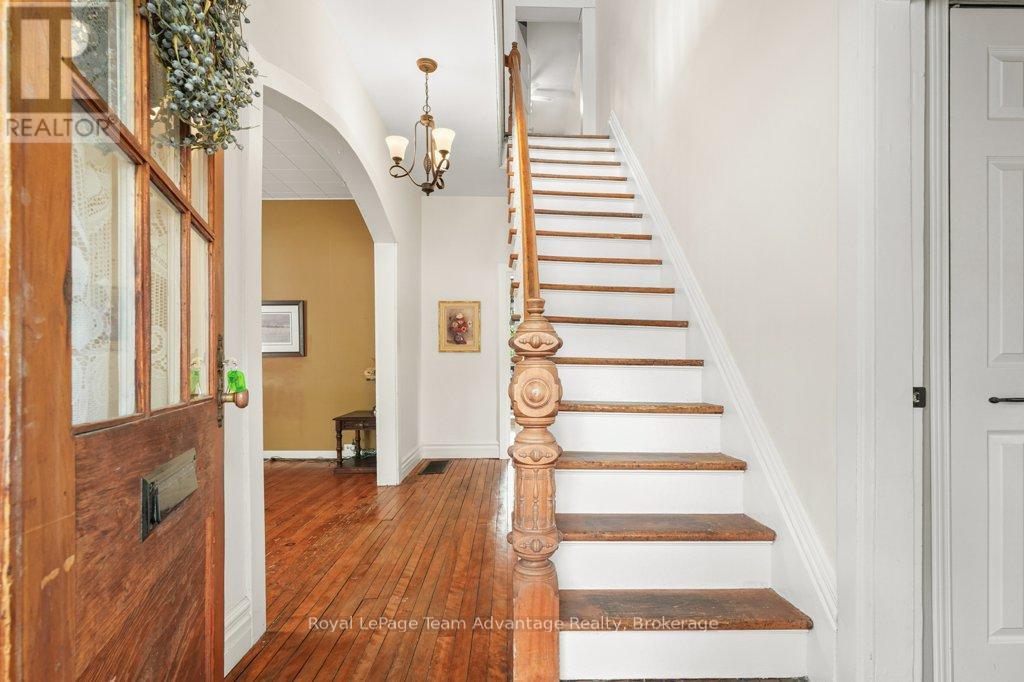 35 WILLIAM STREET - 5