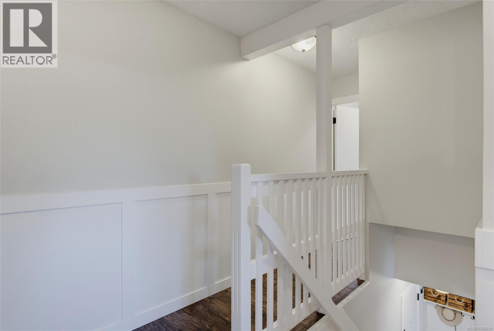 30 477 Lampson St, Esquimalt