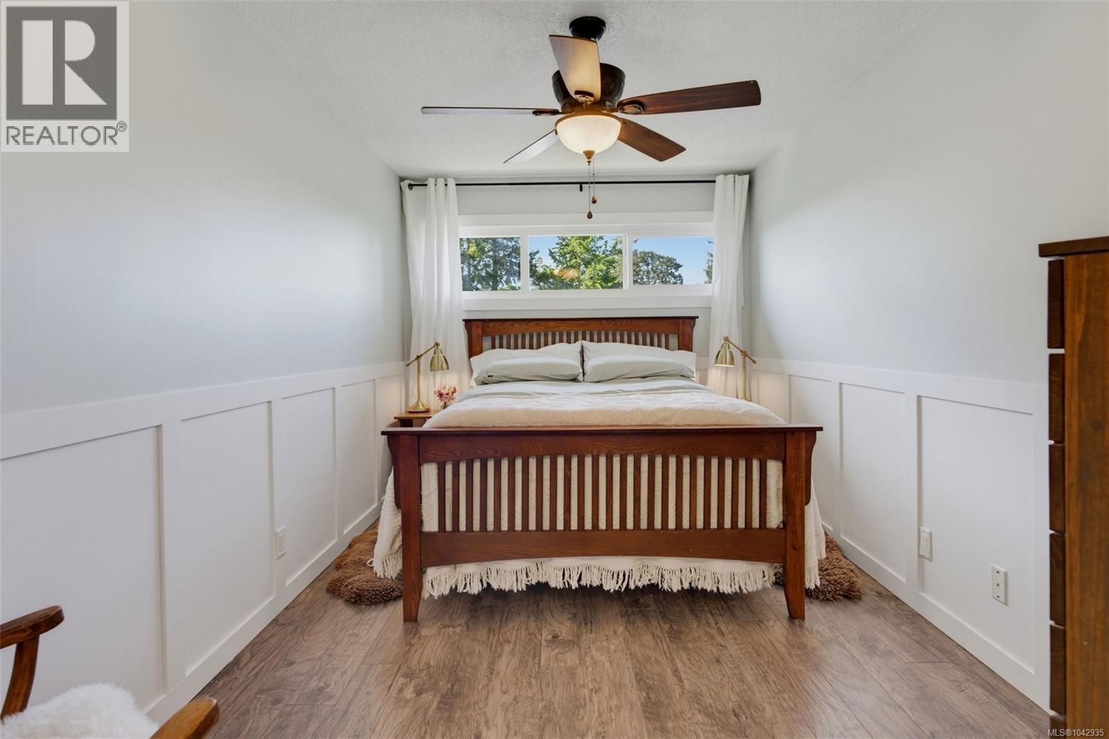 30 477 Lampson St, Esquimalt