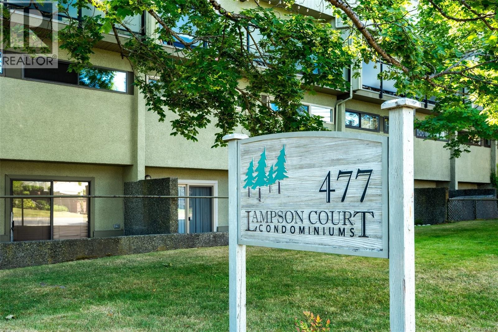 30 477 Lampson St, Esquimalt