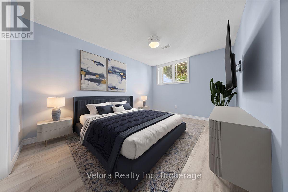 639 LAKERIDGE DRIVE - 17