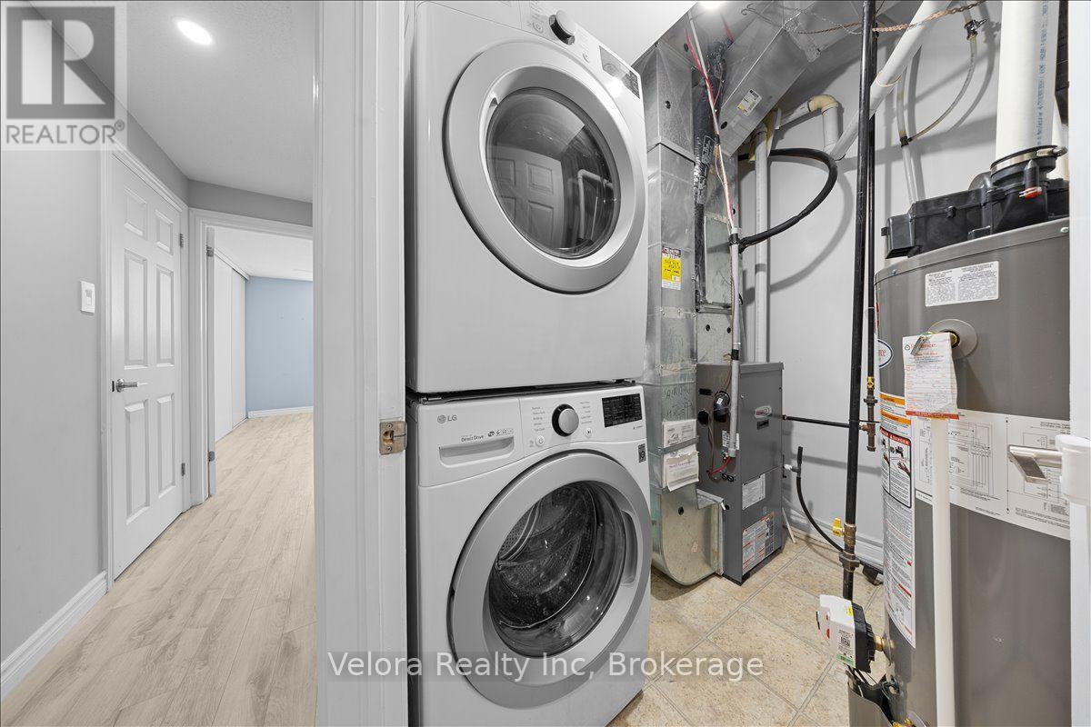 639 LAKERIDGE DRIVE - 23