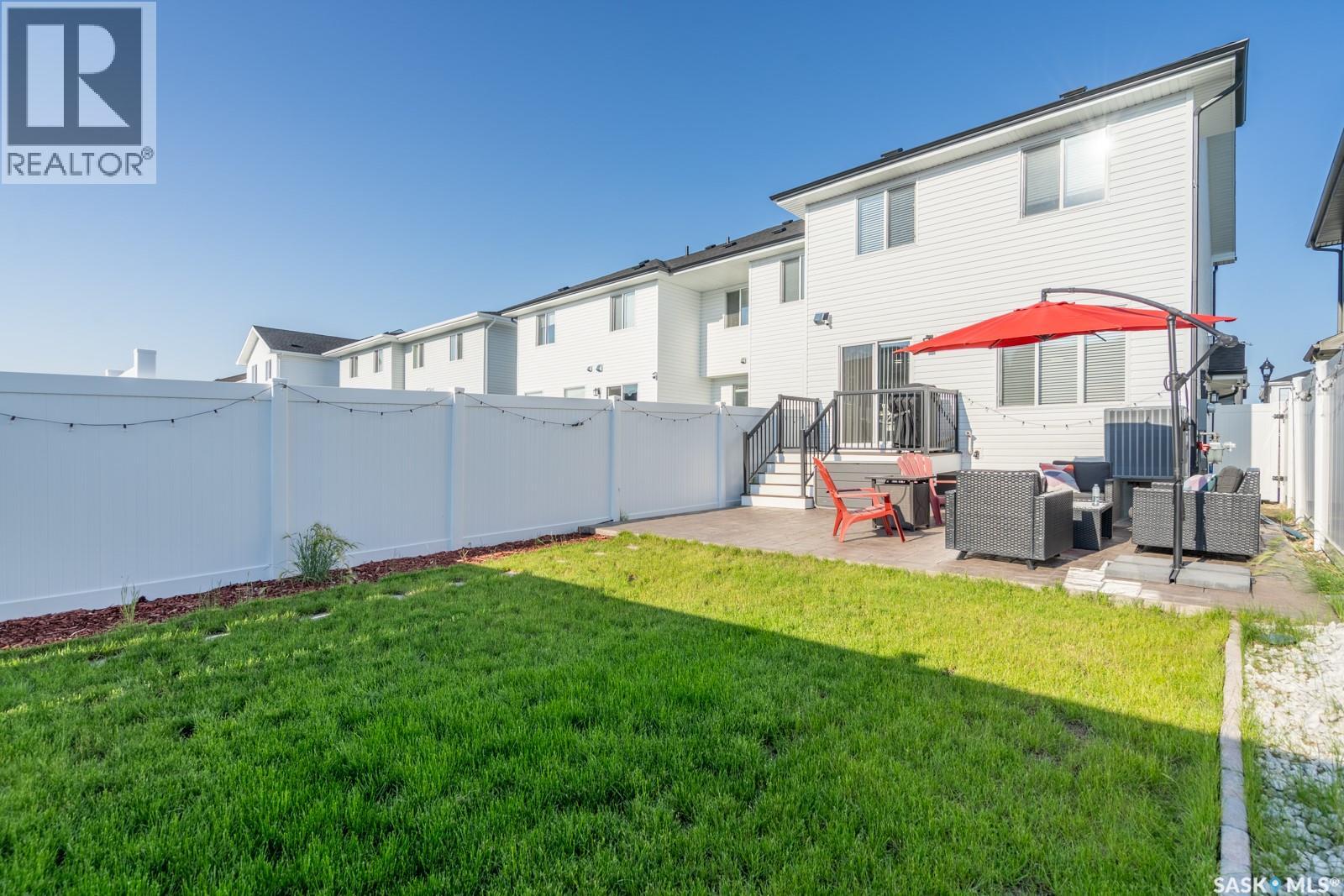 4620 Ferndale CRESCENT — photo 33