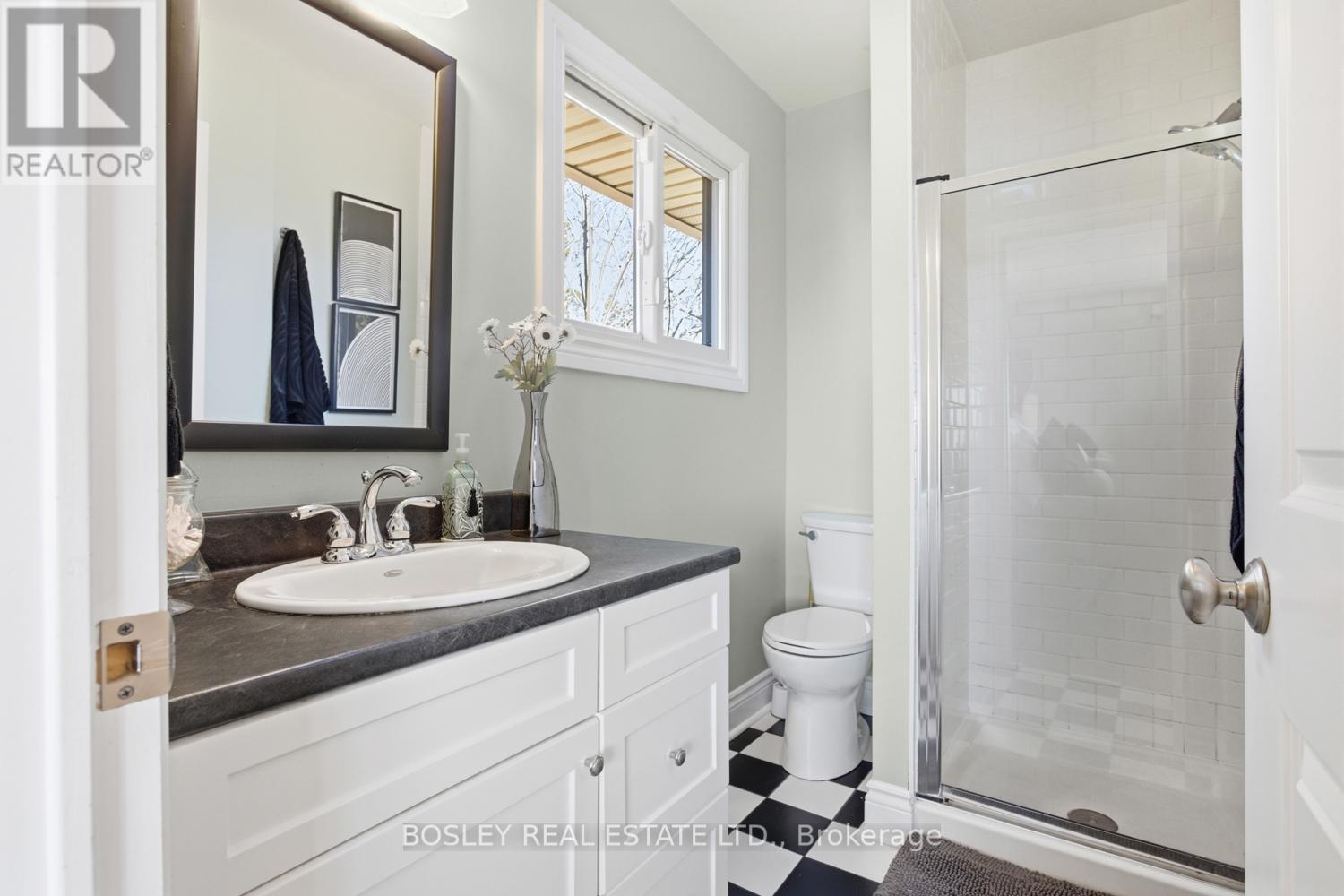 373 VICTORIA BEACH ROAD - 29
