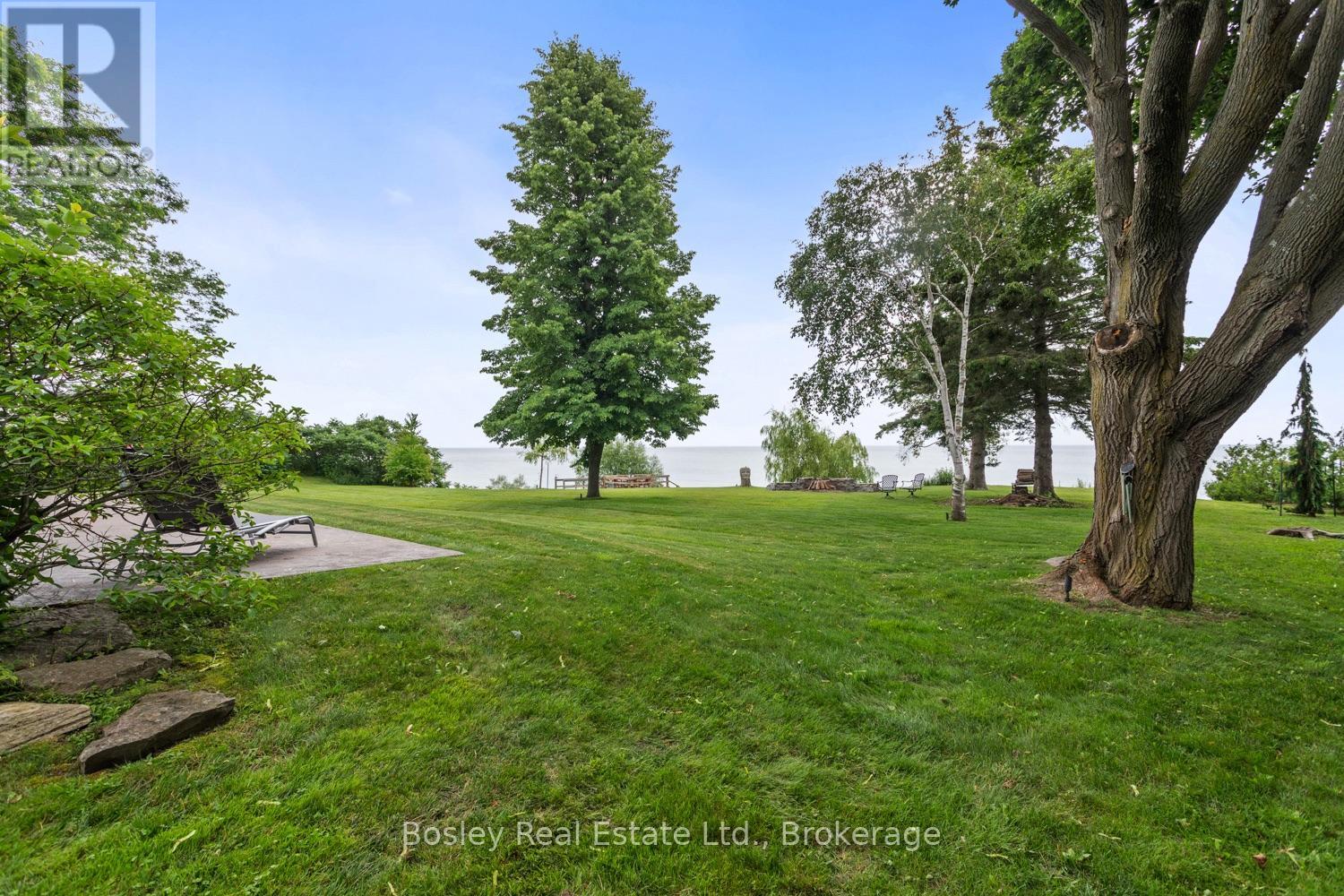 373 VICTORIA BEACH ROAD - 32