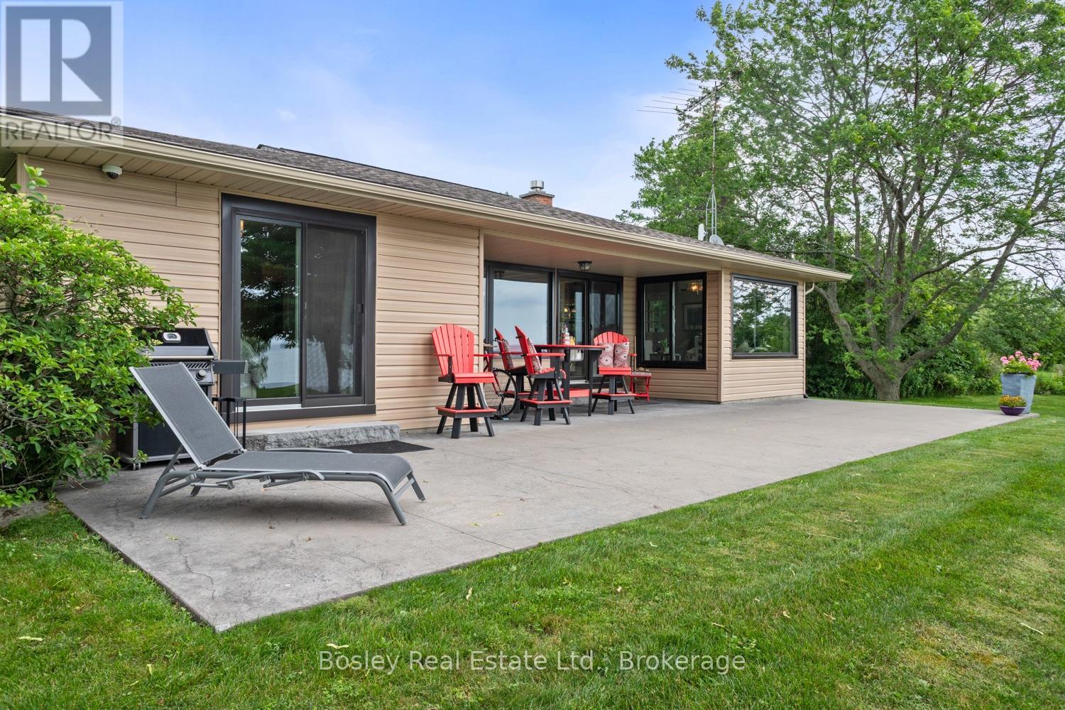 373 VICTORIA BEACH ROAD - 34