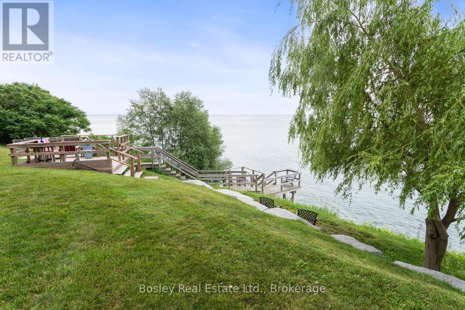 373 VICTORIA BEACH ROAD - 39