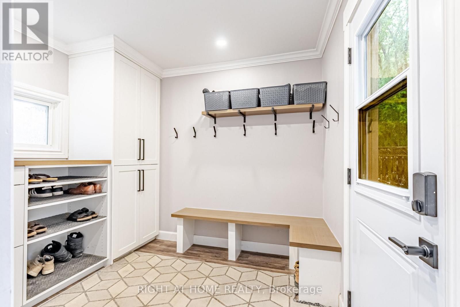 273 ALMA STREET - 25