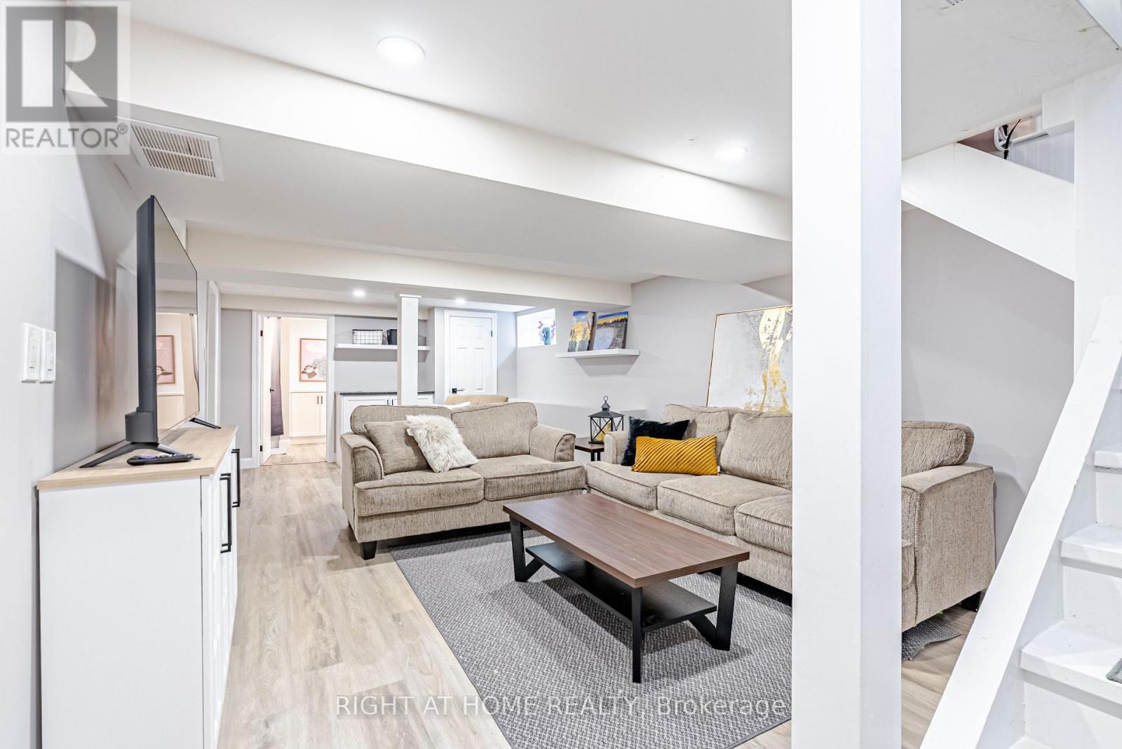 273 ALMA STREET - 26