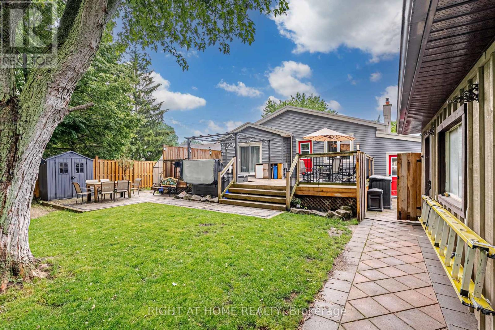 273 ALMA STREET - 32