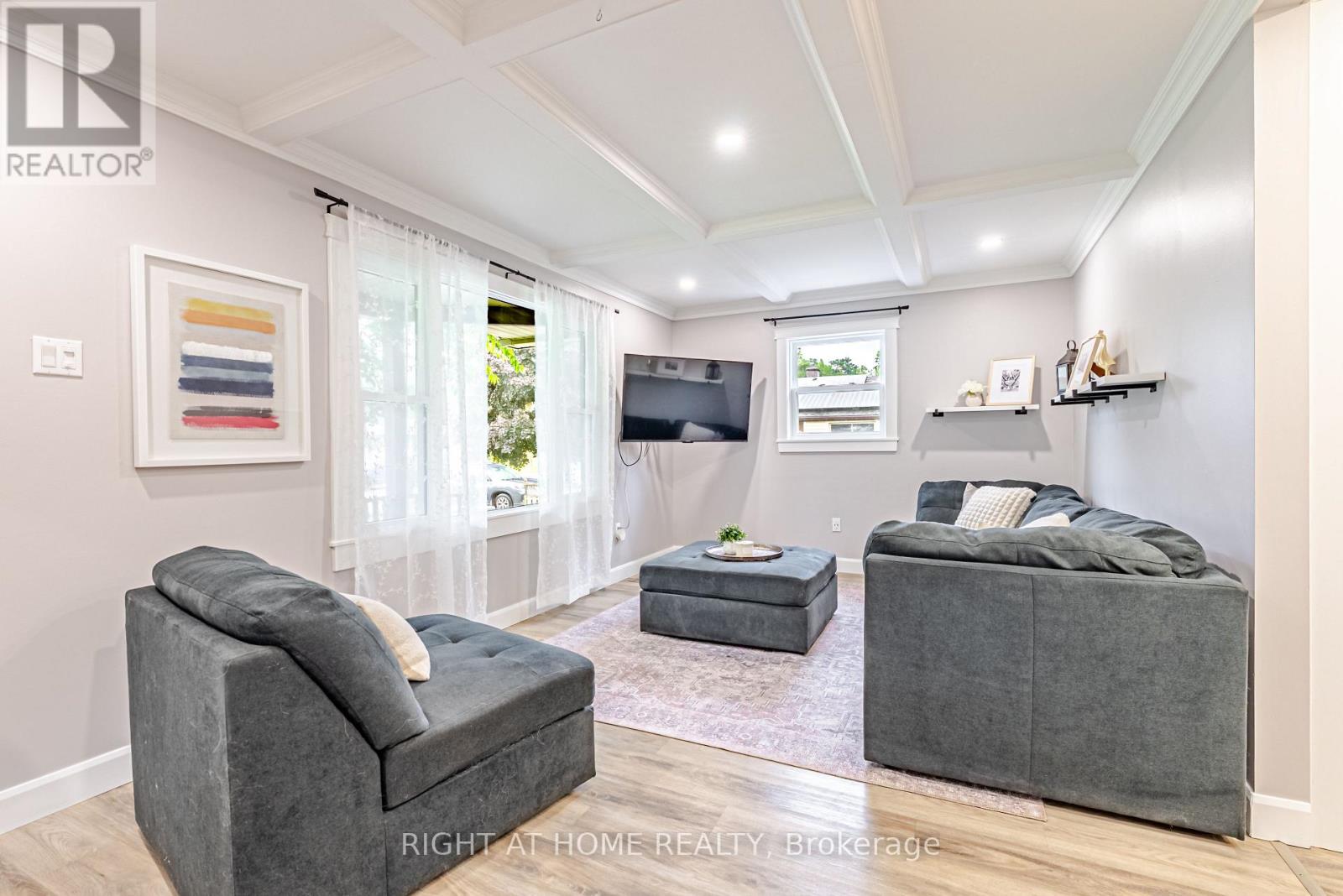 273 ALMA STREET - 4