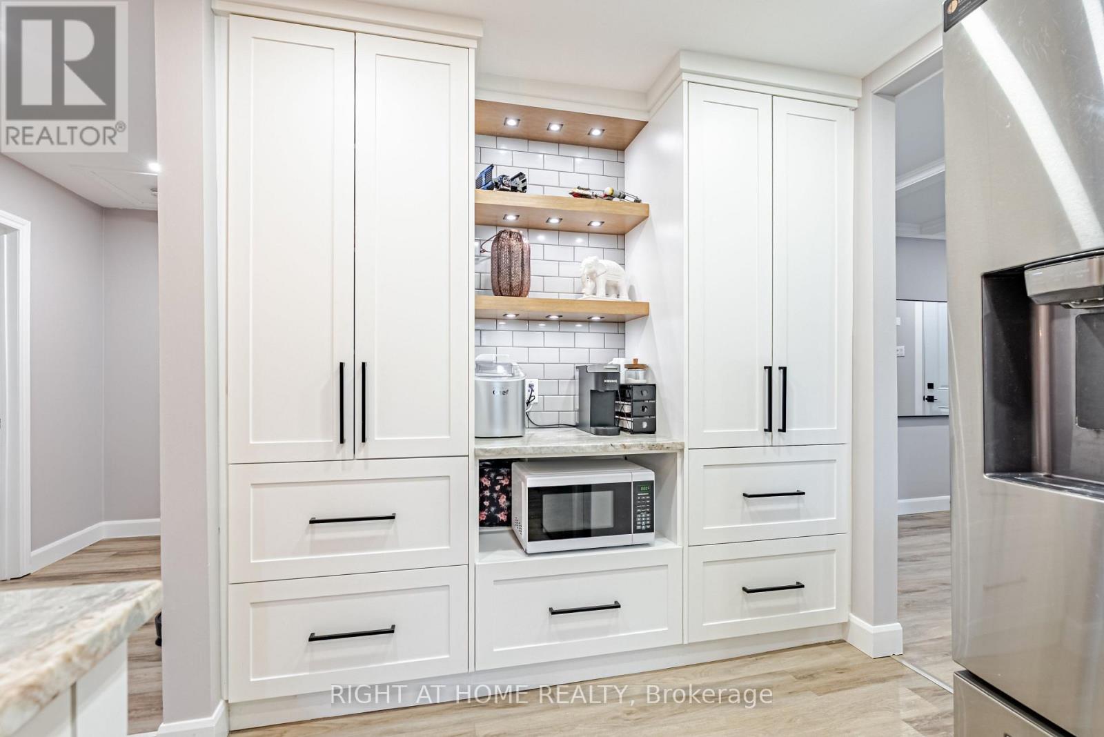 273 ALMA STREET - 8