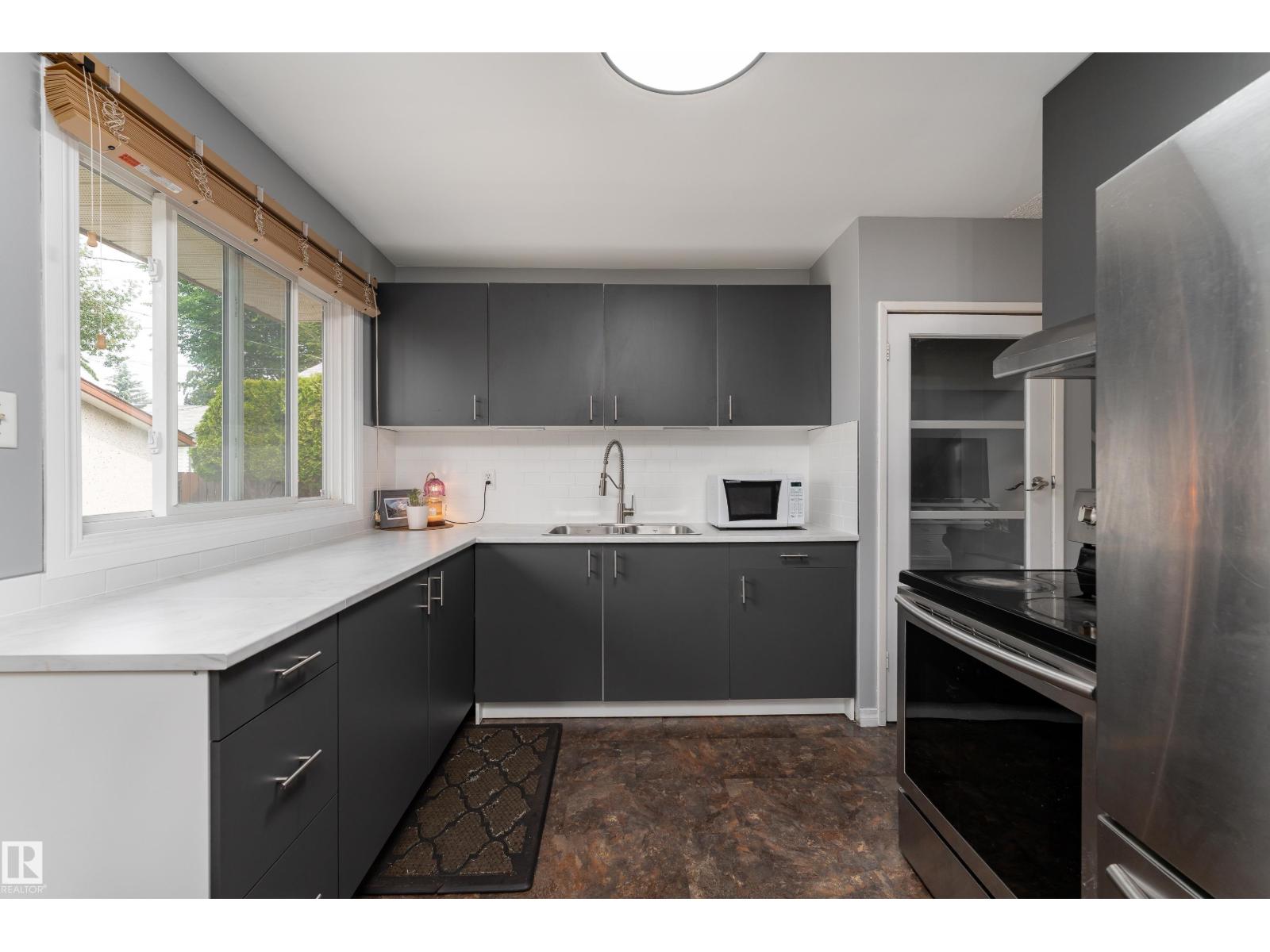 9012 MEADOWLARK RD NW - 11