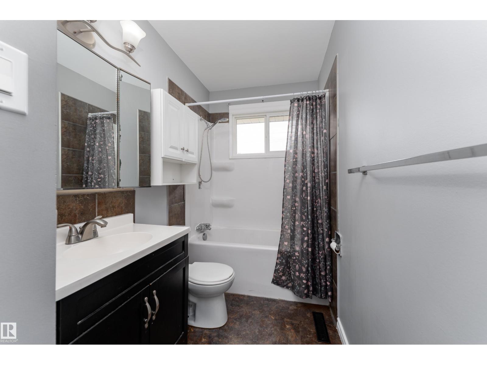 9012 MEADOWLARK RD NW - 23