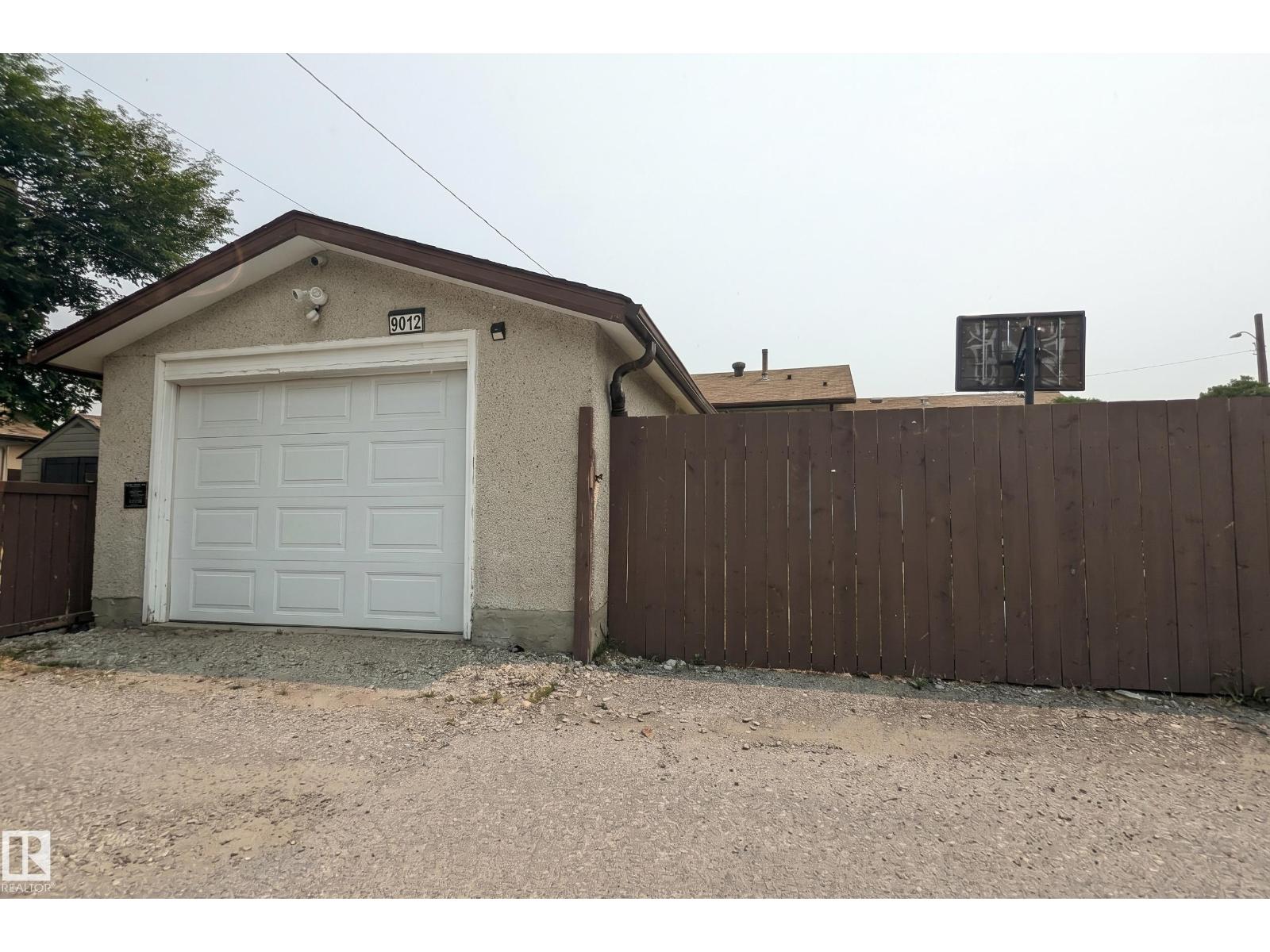 9012 MEADOWLARK RD NW - 44