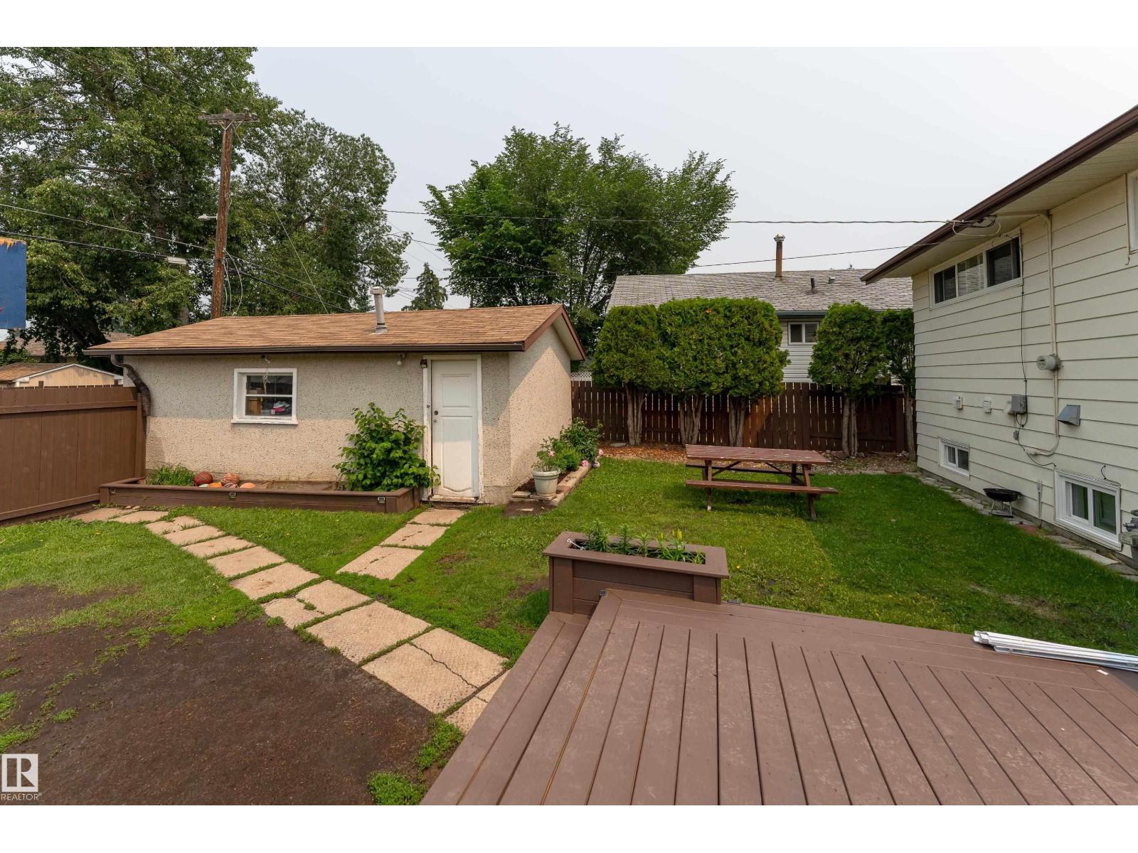 9012 MEADOWLARK RD NW - 39